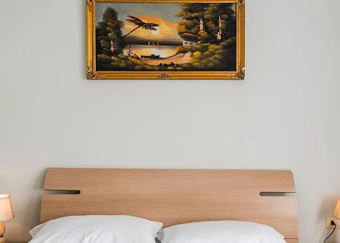 The Old-clock By Pikhost Apartamento Shkodër